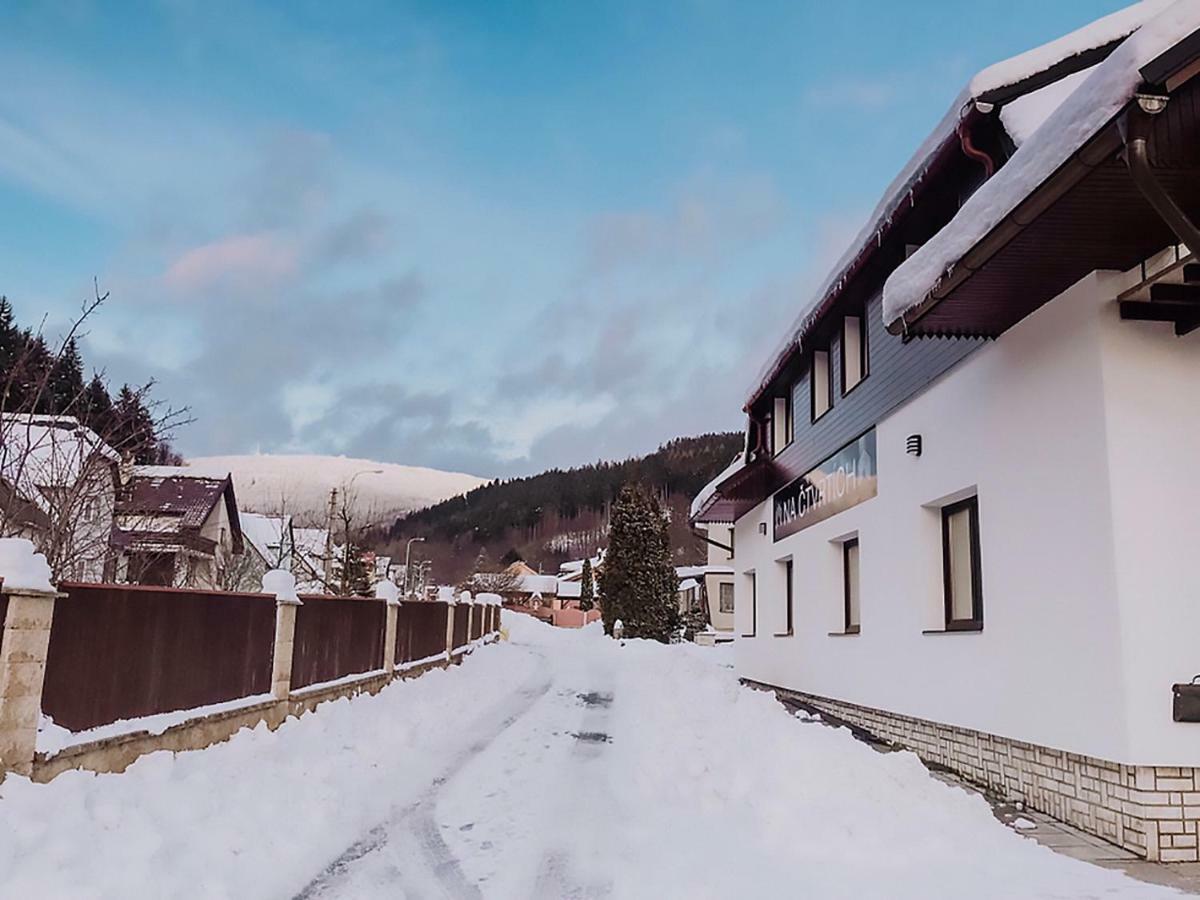 Apartmany Na Ctvrtich Dolni Becva Exterior photo